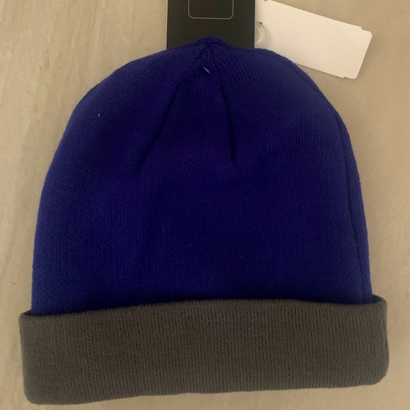 NEW NIKE Winter Toque Hat Size 8-20 - Picture 2 of 2